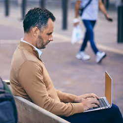 HP EliteBook x360 1030 G8 13.3" I5 8 Go Argent 256 Go - Vue supplémentaire 9