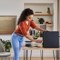 HP Elite 800 G9 Tower Intel® Core™ i5 i5-13500 8 Go DDR5-SDRAM 256 Go SSD Windows 11 Pro PC Noir - Vue supplémentaire 4