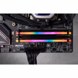 Corsair Vengeance RGB Pro CMW64GX4M2E3200C16 Barrette Mémoire 64 Go 2 x 32 Go DDR4 3200 MHz - Vue supplémentaire 5