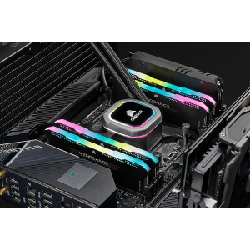 Corsair Vengeance CMH32GX4M2Z3600C18 Barrette Mémoire 32 Go 2 x 16 Go DDR4 3600 MHz