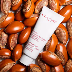 Clarins Hand and Nail Treatment Cream Crème 100 ml 100 g Unisexe - Vue supplémentaire 6