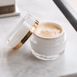 Sisley Sisleÿa l'Intégral Anti-Age 50ml - Vue supplémentaire 4