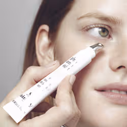 Sisley Phyto-Cernes Eclat crème contour des yeux 15 ml 4 - Vue supplémentaire 5