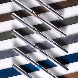 Sisley Phyto-Khol Star Waterproof eye pencil 0,3 g Kohl 18 Sparkling Black - Vue supplémentaire 4