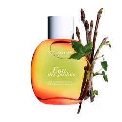 L’eau rafraîchissante pour femmes Clarins Eau Des Jardins Fragnance éveille vos sens telle la pluie pendant une chaude journée d’été. Elle vous enveloppe d’une senteur charmante et vous envahit d’une énergie lumineuse.