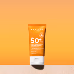 Clarins Sun Care Youth-Protecting Sunscreen 50 ml - Vue supplémentaire 4