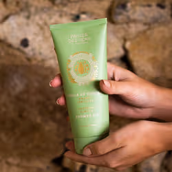 Panier des Sens Shower oil 200 ml Huile de douche Unisexe Corps Amande, Floral - Vue supplémentaire 2