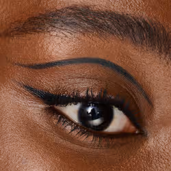 Catrice Kohl Kajal Waterproof teinte 010 Check Chic Black 0,78 g - Vue supplémentaire 4