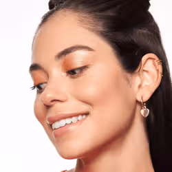 Essence Baby Got Glow 10 ml 30 Breezy Bronze - Vue supplémentaire 6