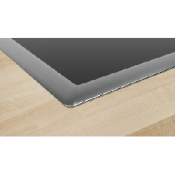 Bosch Serie 4 PKF645BB2E plaque Noir Intégré 60 cm Céramique 4 zones