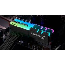 G.Skill Trident Z RGB F4-3600C18D-16GTZR Barrette Mémoire 16 Go 2 x 8 Go DDR4 3600 MHz