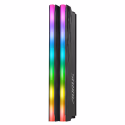 Gigabyte AORUS RGB Barrette Mémoire 16 Go 2 x 8 Go DDR4 3333 MHz - Vue supplémentaire 3
