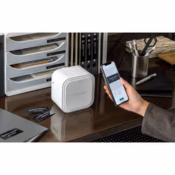 Brother PT-P910BT imprimante pour étiquettes Transfert thermique 360 x 360 DPI Avec fil &sans fil TZe Bluetooth - Vue supplémentaire 3