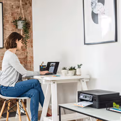 Brother DCP-J1050DWRE1 Jet d'encre A4 1200 x 6000 DPI 17 ppm Wifi - Vue supplémentaire 2