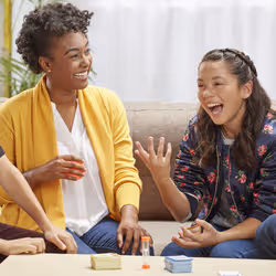 Taboo Enfants Contre Parents - Jeu De Societe De Réflexion - Vue supplémentaire 11