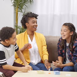Taboo Enfants Contre Parents - Jeu De Societe De Réflexion - Vue supplémentaire 4
