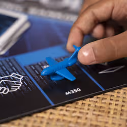 Monopoly Electronique Ultimate Rewards - Jeu De Societe - Jeu De Plateau - Version Française - Vue supplémentaire 4