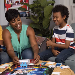 Monopoly Electronique Ultimate Rewards - Jeu De Societe - Jeu De Plateau - Version Française - Vue supplémentaire 6