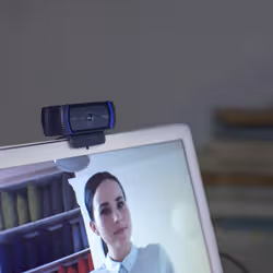 Logitech C920 HD Pro webcam 15 MP USB 2.0 Noir (960-001055) - Vue supplémentaire 11