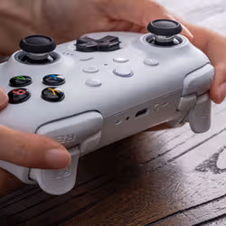 8Bitdo Ultimate 2 Wireless Blanc Bluetooth/RF/USB Manette de jeu Analogique/Numérique Android, MAC, PC - Vue supplémentaire 8