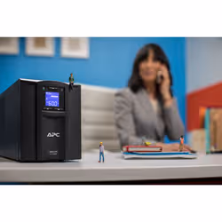 APC SMC1500IC alimentation d'énergie non interruptible Interactivité de ligne 1500 VA 900 W 8 sortie(s) CA (SMC1500IC) - Vue supplémentaire 8