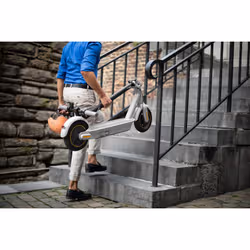 Ninebot by Segway KickScooter G30LE 25 km/h Orange, Blanc - Vue supplémentaire 6