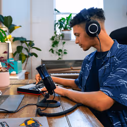 Audio-Technica AT2020USB-X microphone Noir Microphone de PC - Vue supplémentaire 6