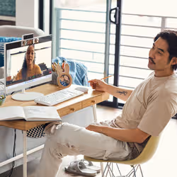 HP 24-cr0001nk 24" 512 Go SSD Windows 11 Home - Vue supplémentaire 5