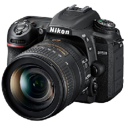 Réflex Numérique Nikon D7500 + Objectif Nikkor 18-140mm + Sacoche