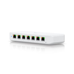 Ubiquiti Ultra 210W Géré L2 Gigabit Ethernet (10/100/1000) Connexion Ethernet, supportant l'alimentation via ce port (PoE) Blanc