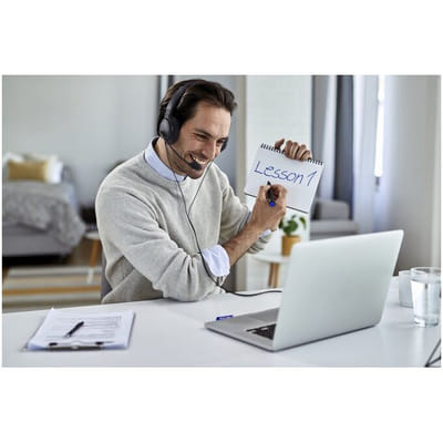 Kensington Classic USB-A Headset with microphone and volume control